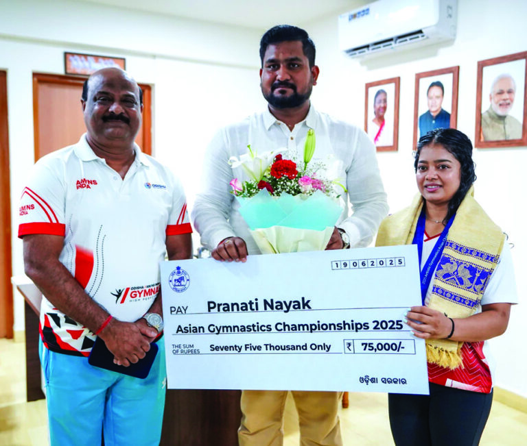 sports person felicitated