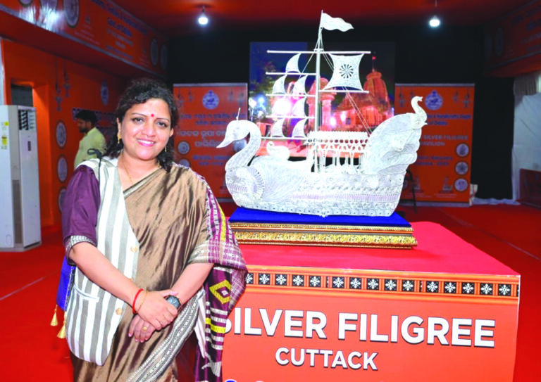 Silver filigree hub inaugurated