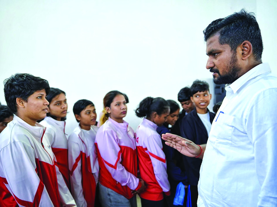 Swimming pool inaugurated at Tamondo
