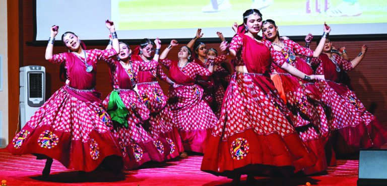 Gujarat and Maharastra Day observed in Lok Bhawan