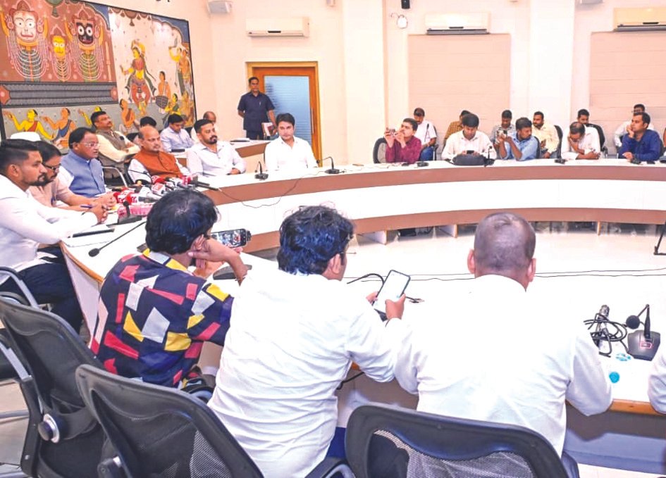 1000 crore relief package declared by CM