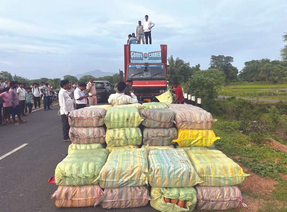 Ganja seized in Sonepur