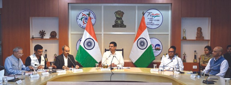 Governor in Army Defence college